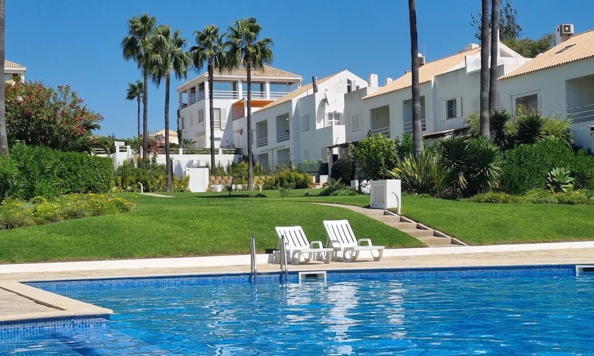 Gale Condo | Beach 300m Away! Family Apartment with Sea View and Pool!