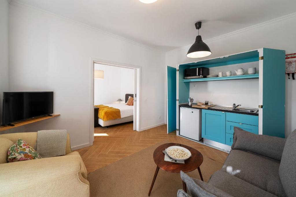 Old Town Apartment | Bela de Santiago II by An Island Apart