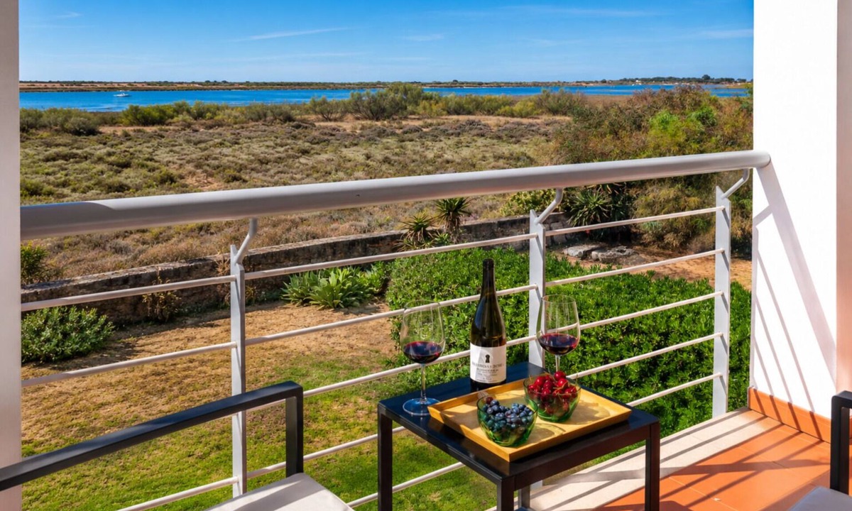 Cabanas Ski Chalet | Bela Ria | Waterfront House | Views of the Ria Formosa