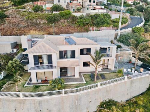 Paul do Mar Villa | Casa Farol, Panoramic Ocean View Villa, Madeira