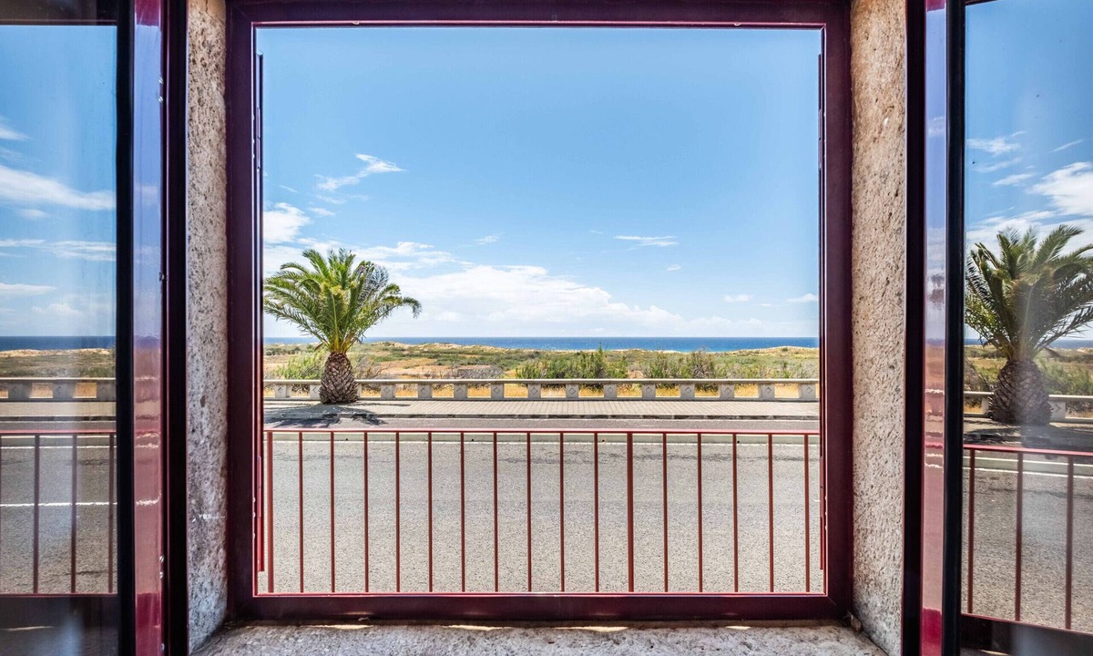 Porto Santo House | Casa Forno de Cal - By WeHostMadeira