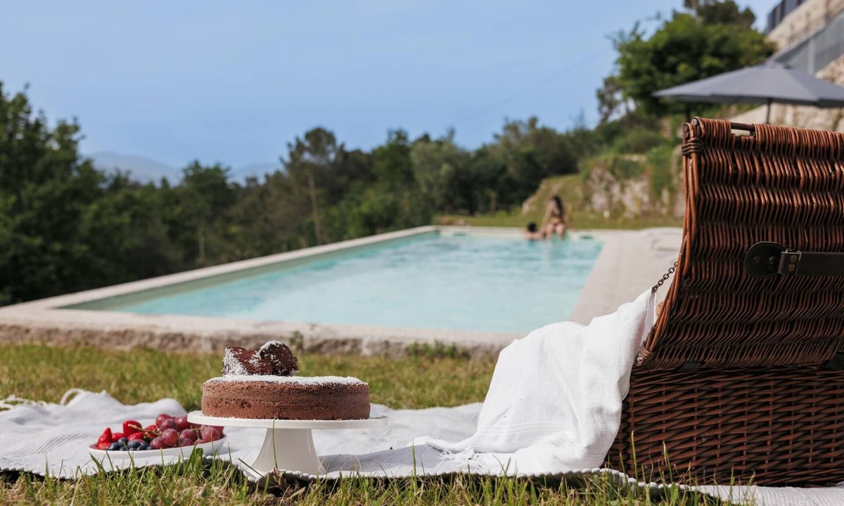 Sao Tome Cottage | Cerca da Milhera | Suite 1 Nazaré | Country House | Swimming Pool | Minho