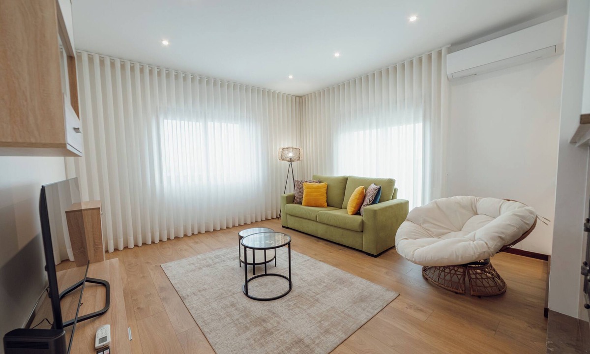 Uniao de Freguesias do Centro Apartment | City Center Grand Apartment by Vacationy