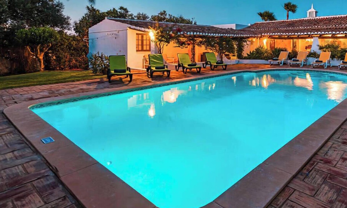 Guia Villa | Comfort villa with pool in Albufeira