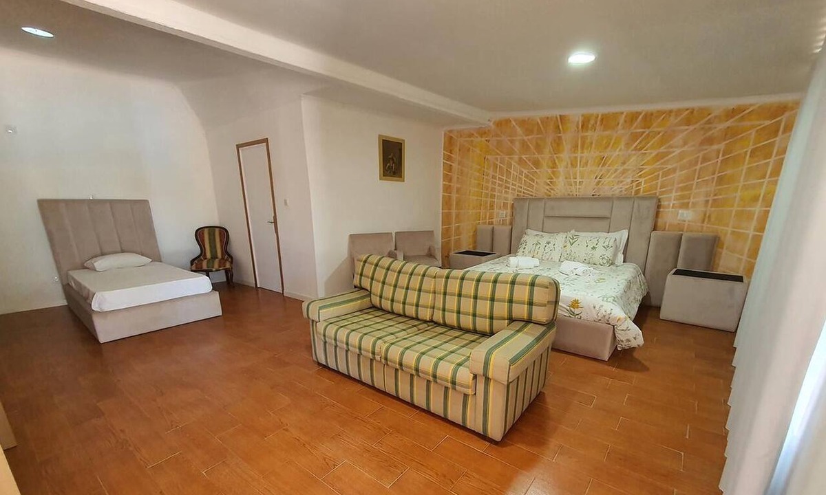 Armamar Other | Family Double Room with Private Bathroom in Gojim - Wifi and Ac