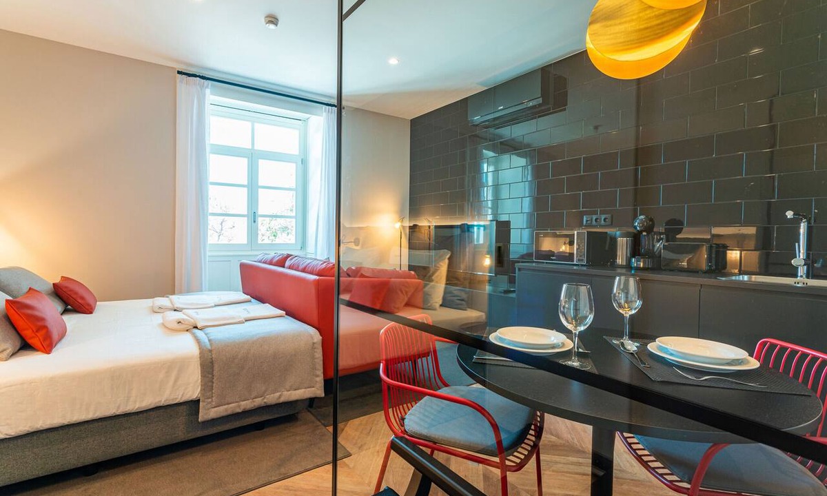 Old Town Apartment | FLH Viola Market Studio III