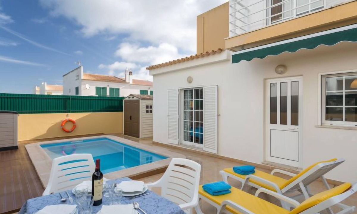 Pera House | Grand Beach Hit by Interhome