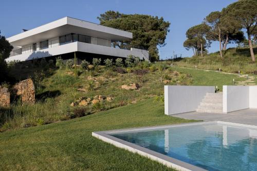 Zambujal de Baixo Villa | Haven Gem Villa in Aldeia do Meco
