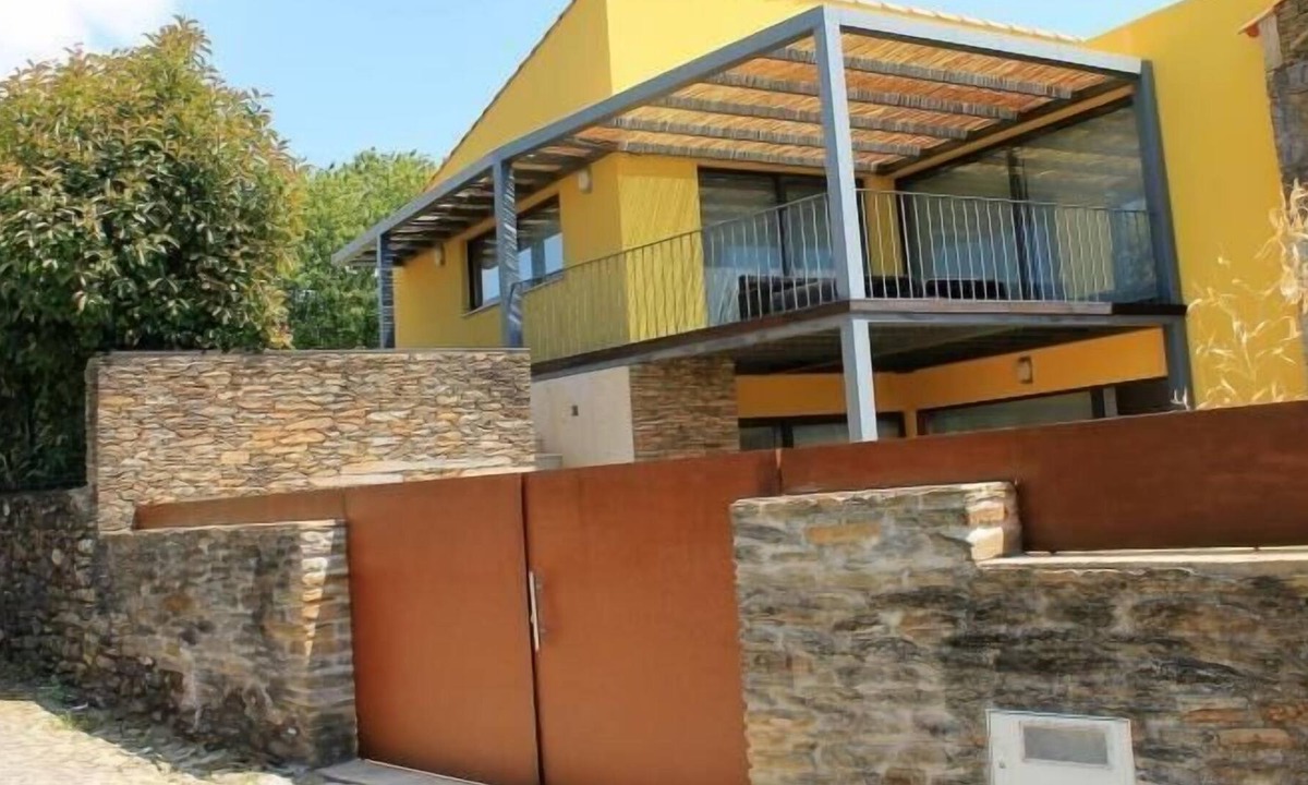 Seixas Cottage | Home in Caminha | Beach | Private Piscine