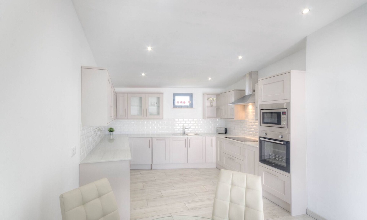 Barao de Sao Joao House | JULY SPECIAL OFFER Modern 2 bedroomed portuguese house