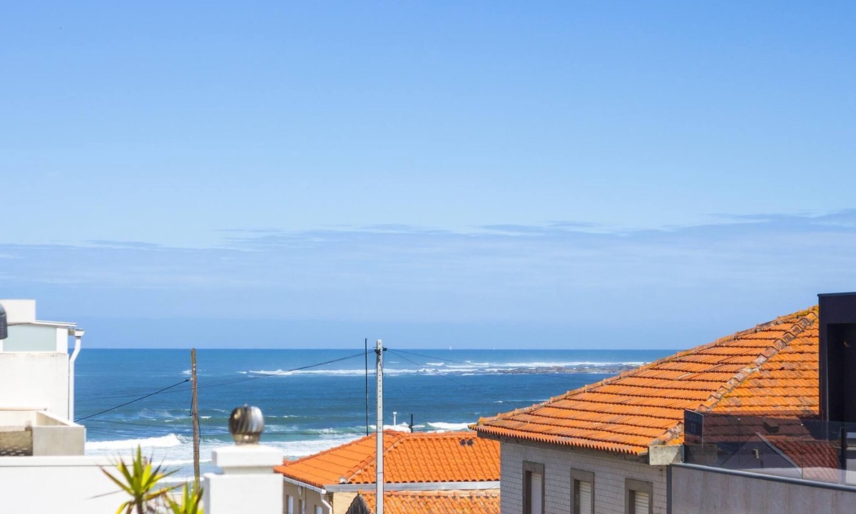 Moledo Apartment | Just Like Home - Moledo Waves