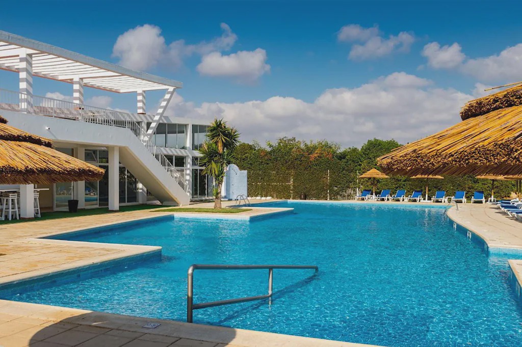 Patio Apartment | Kai 15 Studio, Balcony, AC, Swimming Pool!New!