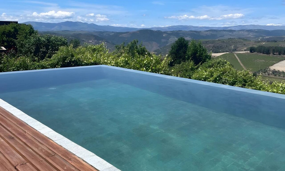 Tabuaco House | Local Accommodation – Douro Barcos House