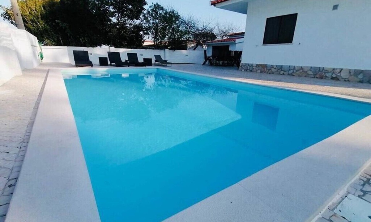 Casalinho House | Luxury Villa Just Walking to the Beach
