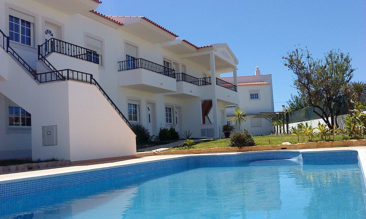 Vale de Carro Condo | RC - Pata Residence! Fantastic apartment, 5 min. Falésia beach and center!B