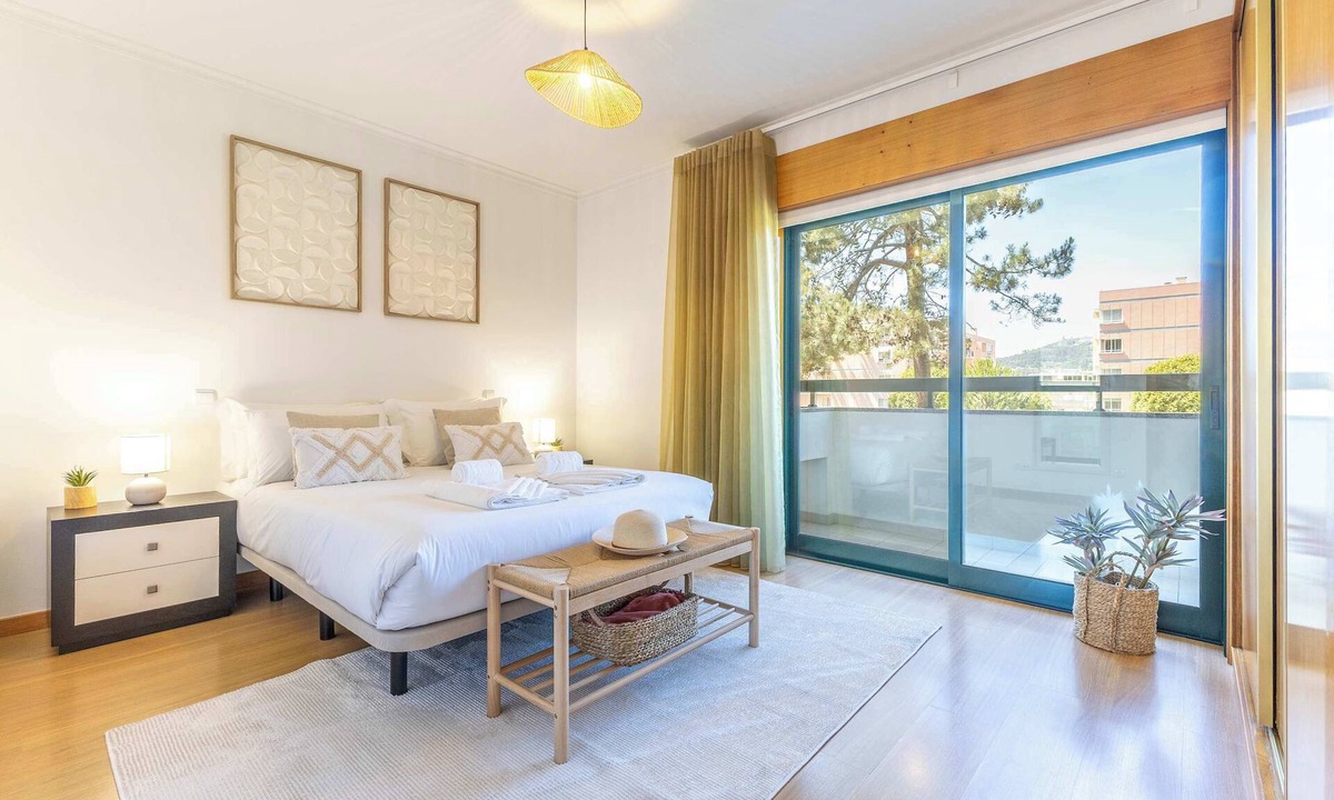 Darque Apartment | Saltwind Studio by Portugal Active