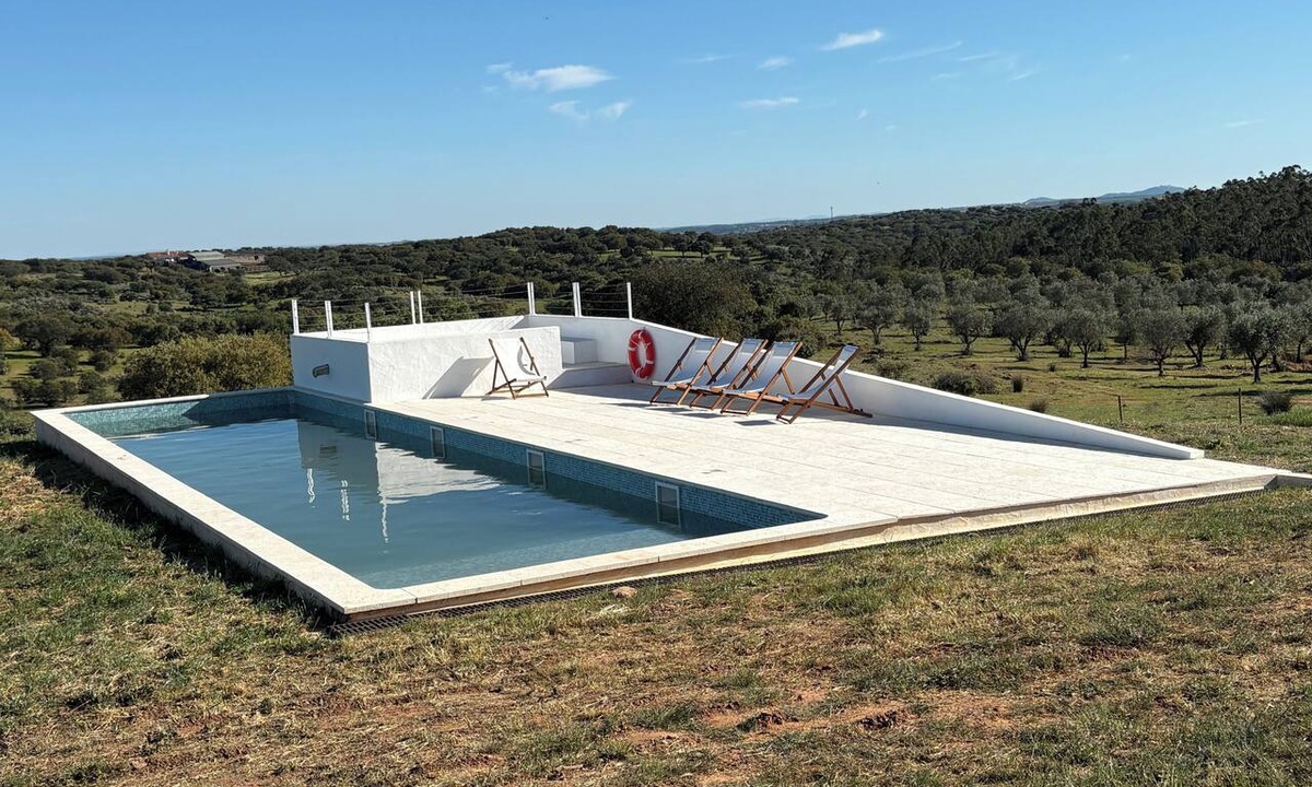 Alandroal Other | Spacious 5-bedroom farmhouse in fantastic Alentejo landscape