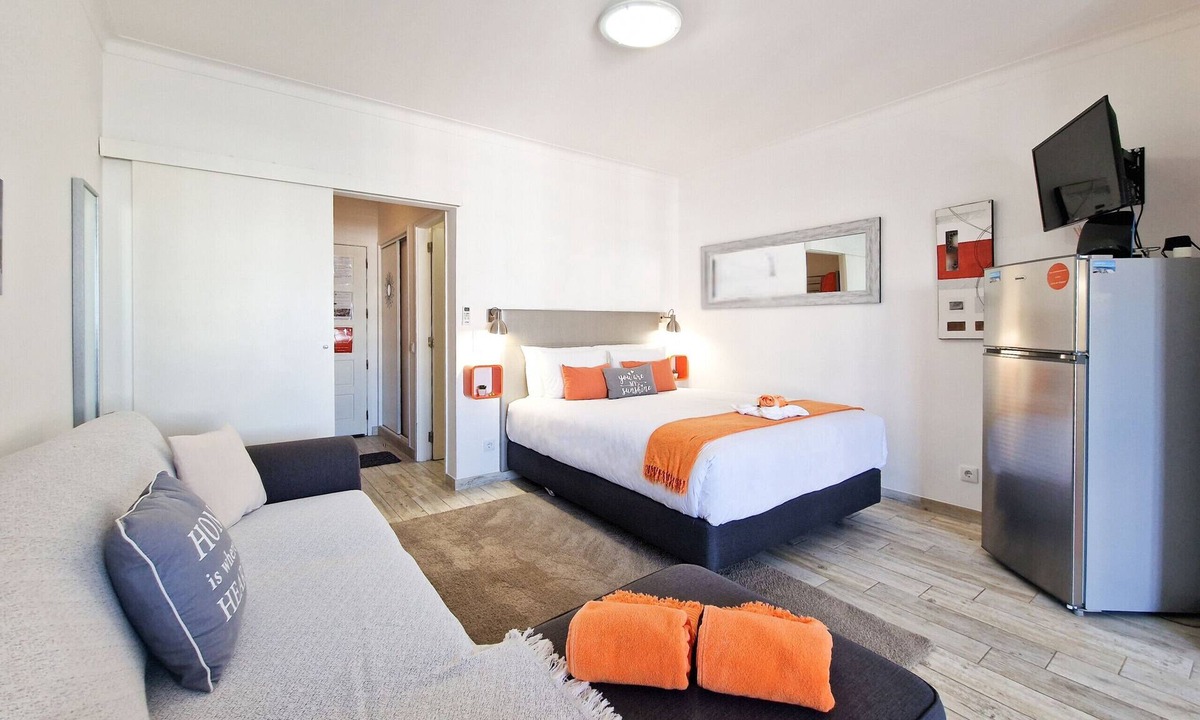 Praia da Rocha Apartment | Studio Praia da Rocha | Near Beach | Peachy