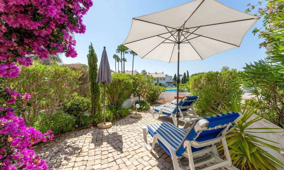 Gale Ski Chalet | Townhouse Praia da Galé casa 16