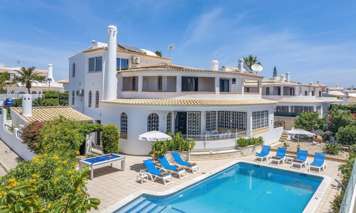 Sesmarias Villa | Villa Aldeia Cristina by Villa Plus