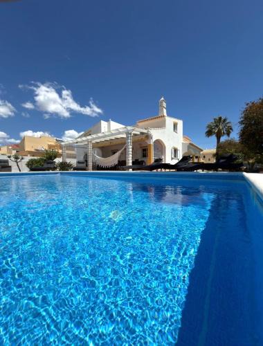 Bernarda Villa | Villa Duartes