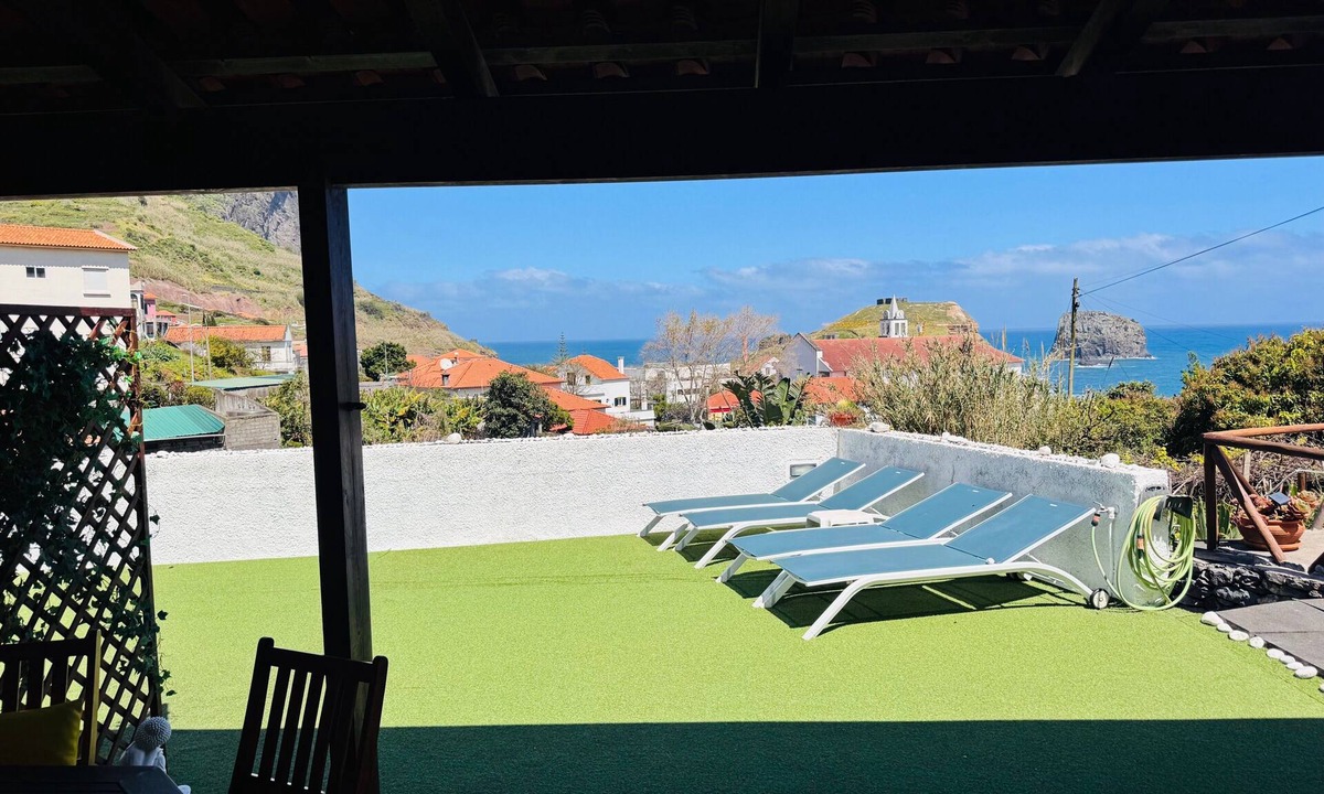 Porto da Cruz Apartment | Villa Matilde e Joaquim, Sea View and Nature Retreat
