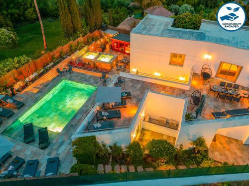 Armacao de Pera Villa | Villa Santa Rosa - Conforto e lazer com piscina e zona de jogos em Armação de Pêra