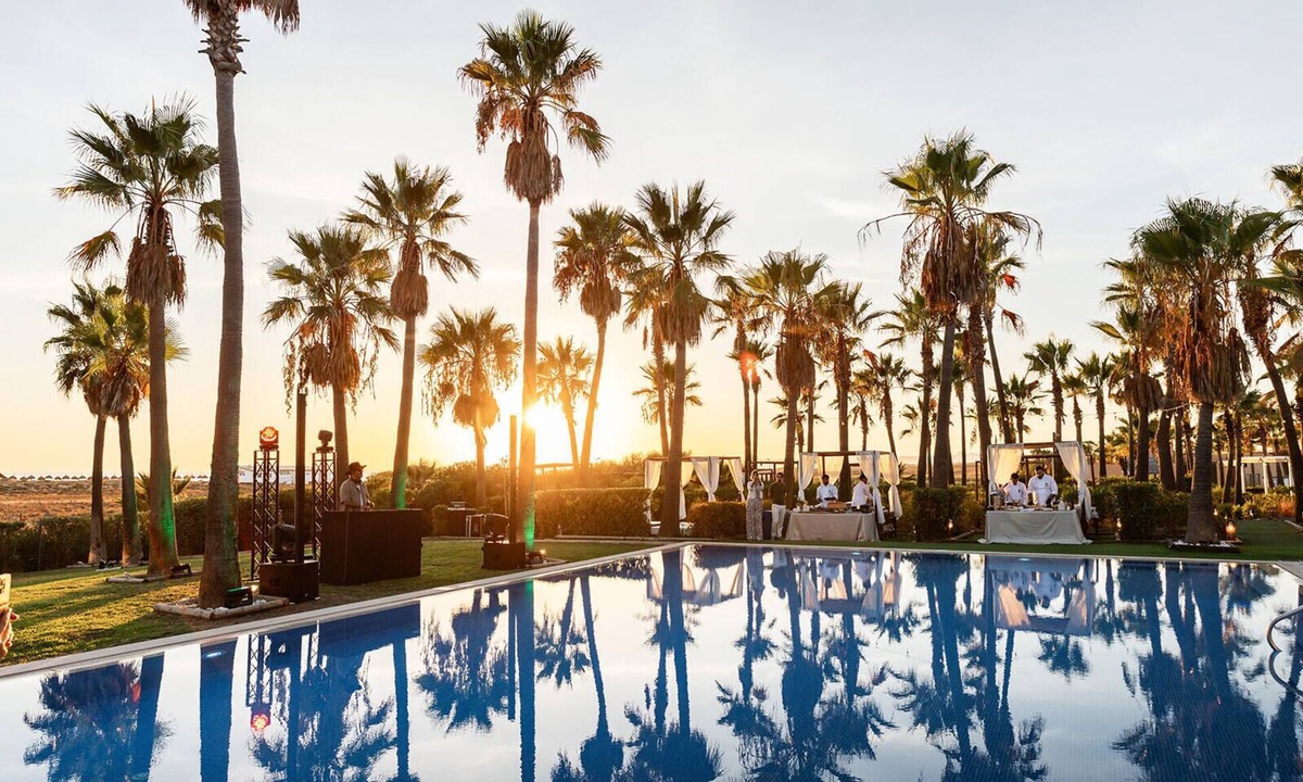 Salgados Resort | Wine & Books by the sea
