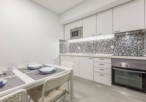 Correeira Luxury Residence T2 F - Albufeira, Pools, Wifi, Bbq, Beach