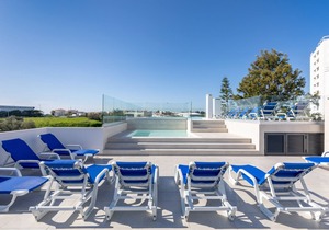 Correeira Luxury Residence T2 F - Albufeira, Pools, Wifi, Bbq, Beach