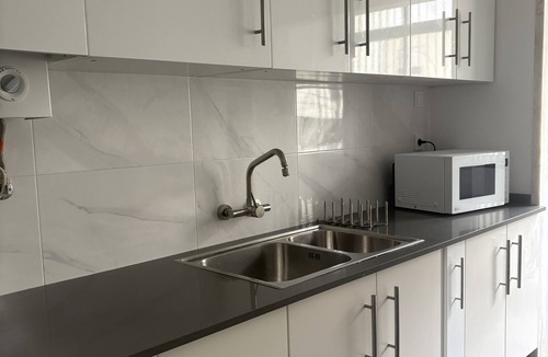 Parede Apartment | 1-Bedroom Apartment - Junqueiro, Carcavelos - Near the Beach