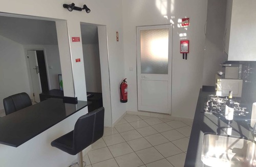 Mexilhoeira da Carregacao Apartment | 1 bedroom apartment with terrace, air conditioning and wi-fi