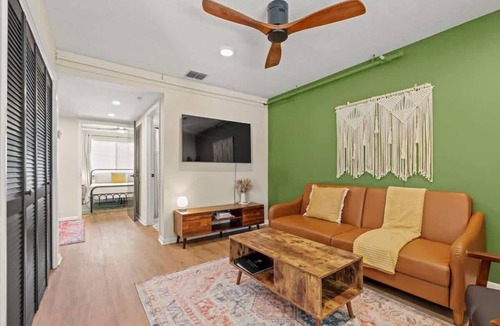 Atlantic Beach Apartment | 1 Block from AB TownCenter: Coquina House Mob. Acc