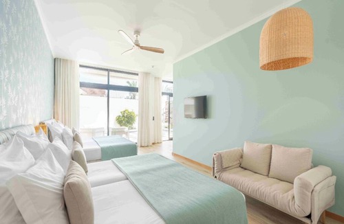 Porto Moniz Hotel | 2 Studios Stay – Relax on Balcony Near Ocean and Pools - 0.1 mile + Breakfast!