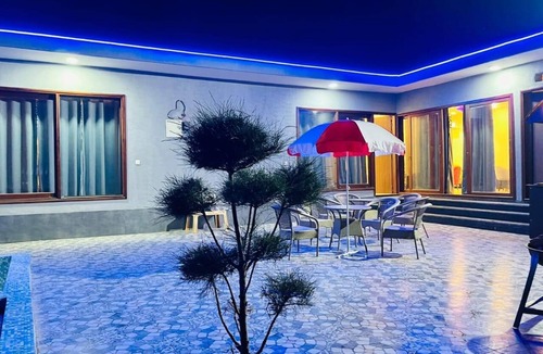 Jharsa Village Villa | 4 BHK private farmhouse for parties in Gurgaon