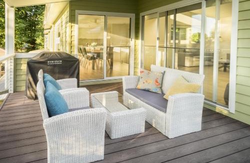 Bright House | A Pear Tree Loft