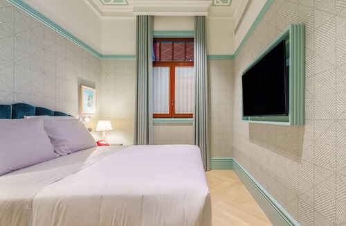 Centro / Baixa Hotel | A Well-deserved Break! Onsite Swimming Pool, Close to Junqueiro War House Museum