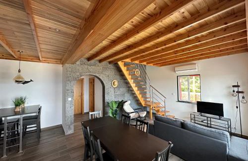 Prainha House | Adega do Cagarro