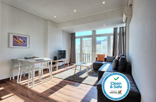 Sao Joao de Deus Apartment | Alameda Flat