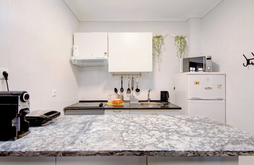 Mozelos Apartment | Apartment "Barrinha Beach" with Sea View, Shared Terrace & Wi-Fi