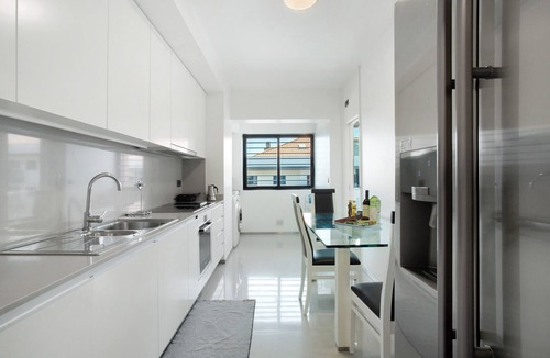 Santo Antonio Apartment | Apartment 'Macedo' with Sea View, Balcony and Wi-Fi