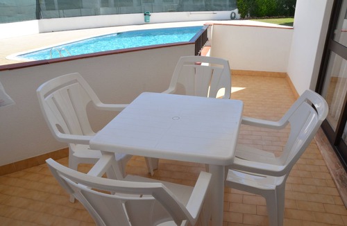 The Strip Condo | Apartment with pool + WIFI and near the beach - H