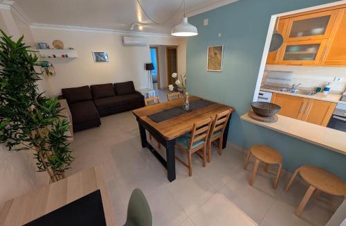 Ferrel Apartment | Apartments Baleal: Sunshine by the Pool