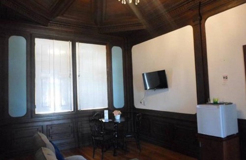 Armamar House | Armamar Family Room
