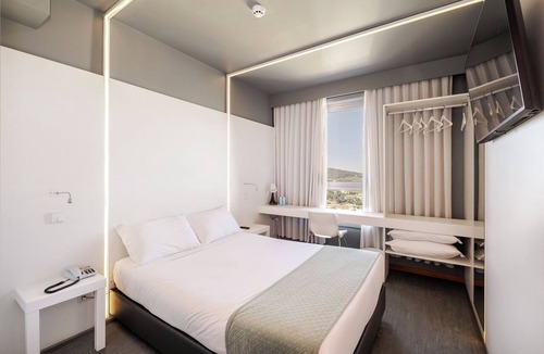 Braga Hotel | Basic Braga by Axis