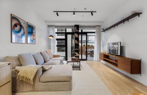 Eden Terrace Apartment | Beautiful 2BR Near Auckland CBD Zodiak Stays