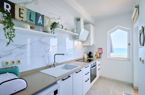 Armacao de Pera Apartment | Beautiful Dean Apartment with a Stunning Ocean View and Garage