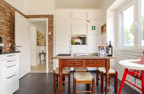 Melecas Cottage | Belas Rustic Chick