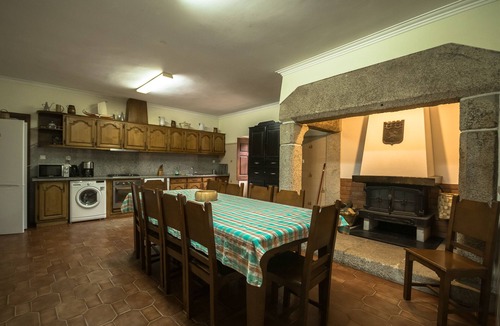 Perre Villa | Bento Novo | Historic Manor House Near the Coast, Stunning Gardens
