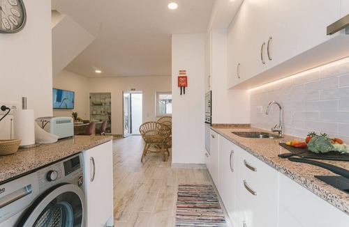 Consolacao House | Best Houses 65 - Sea & Surf House Consolação